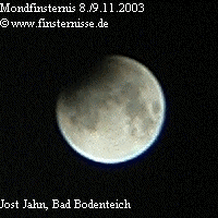 Totale Mondfinsternis am 8./9. November 2003 mit Coolpix 5000 + 2xKonverter