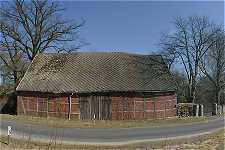 23. März 2003, Gebäude in Soltkau (Kreis Lüchow-Dannenberg), Foto: Jost Jahn