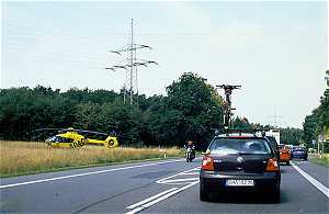 14. Juli 2004, Unfall bei Bienenbttel, Olympus IS-3000, Foto: Jost Jahn