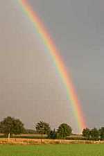 16. August 2004, Regenbogen im Landkreis Uelzen am 16. August 2004, Originalfarbe, Nikon 5000, Foto: Jost Jahn