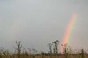 16. August 2004, Regenbogen im Landkreis Uelzen am 16. August 2004, linke Seite, Nikon 5000, Foto: Jost Jahn