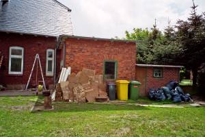 Altes Pastorat Amrum, Mai 2007, Nordseite Garage