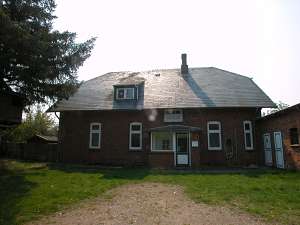 Altes Pastorat Amrum, Mai 2006, Rckansicht